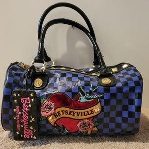 Betseyville Betsey Johnson purse
